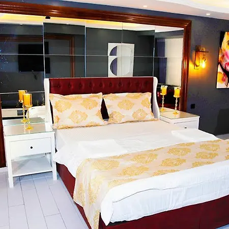 Hotel Concept Suit Premium 2*
