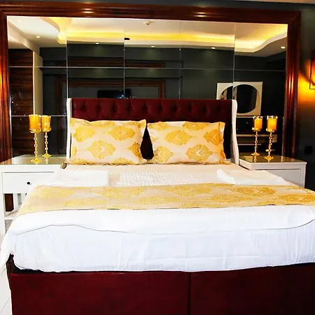 Concept Suit Premium Szálloda